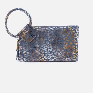 NWT Hobo Sable Wristlet 100% Genuine Leather Darcy Mirror Cheetah